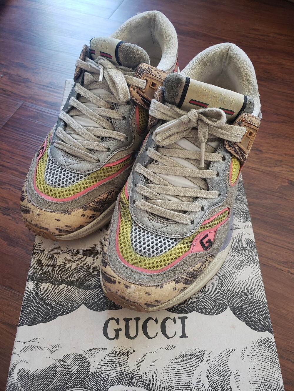GUCCI Suede Calfskin Tejus Printed Womens Ultrapace Sneakers Size 36.5 Designer